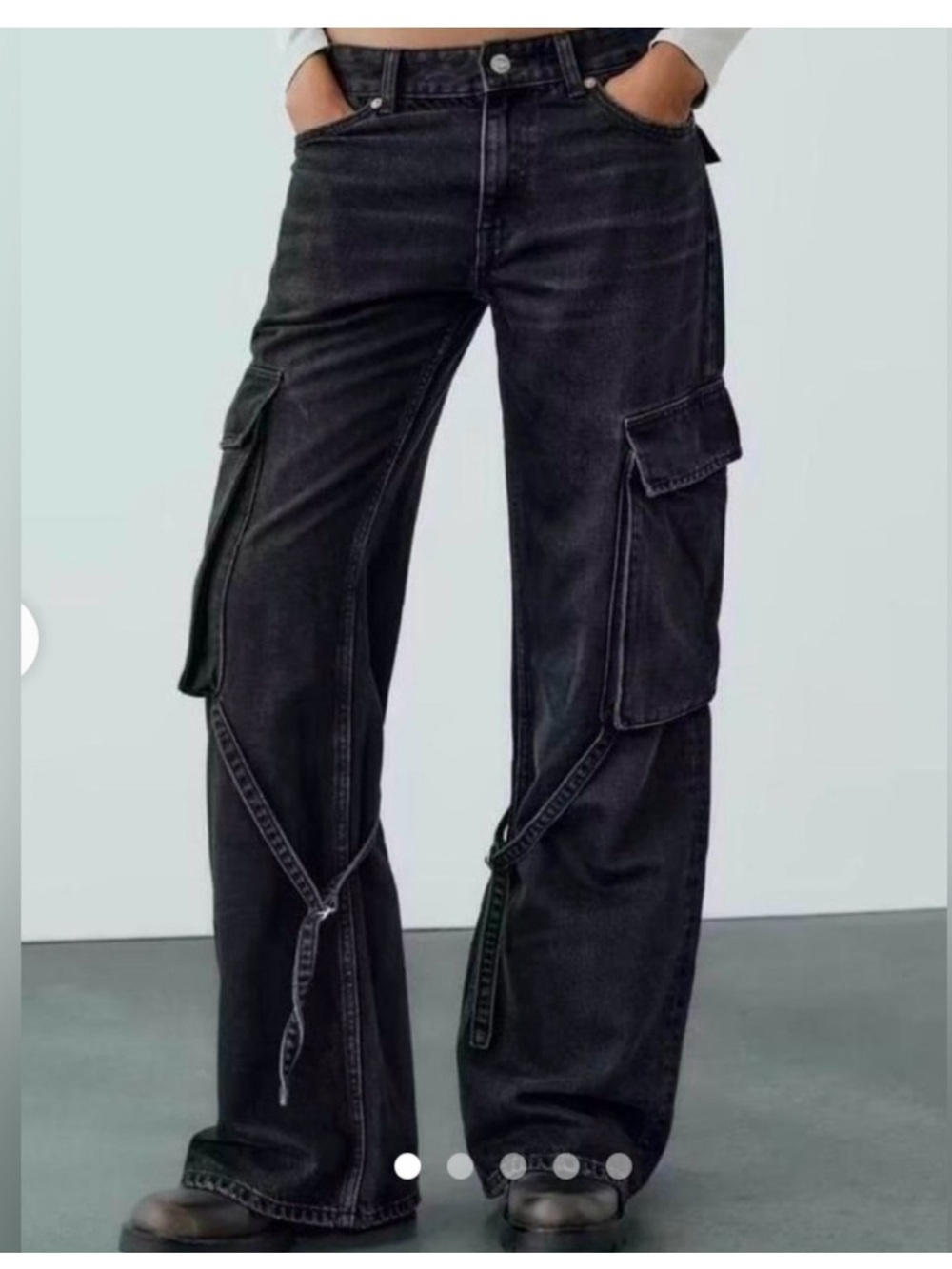 ZARA TRF BLACK BELT LOOP CARGO JEANS!!